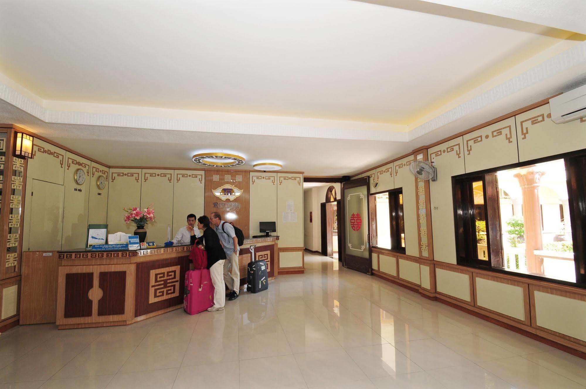 Thanh Noi Hotel Hue Esterno foto