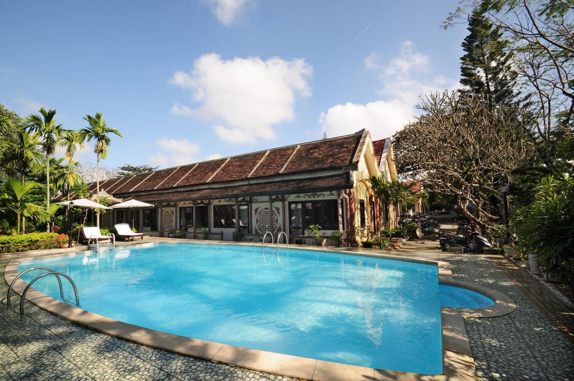 Thanh Noi Hotel Hue Esterno foto