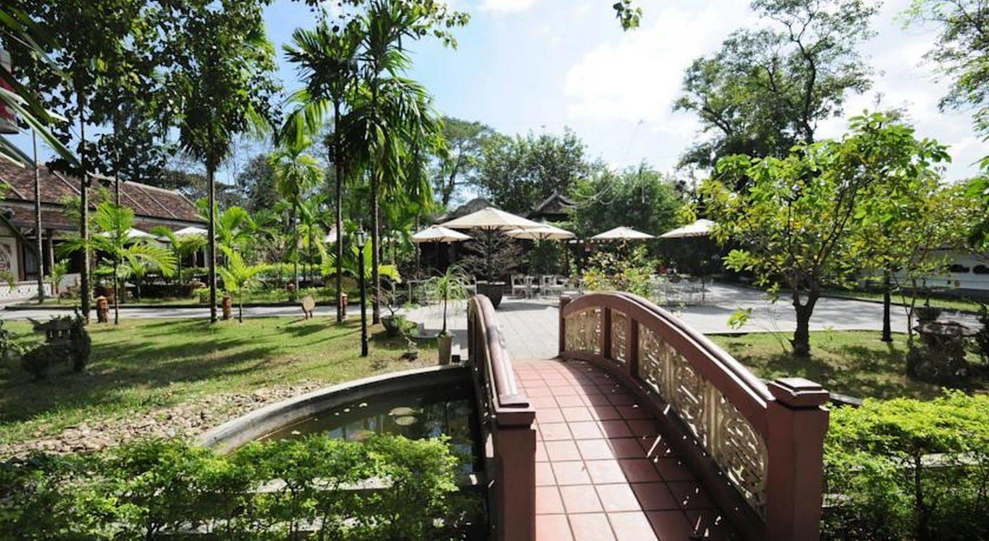Thanh Noi Hotel Hue Esterno foto