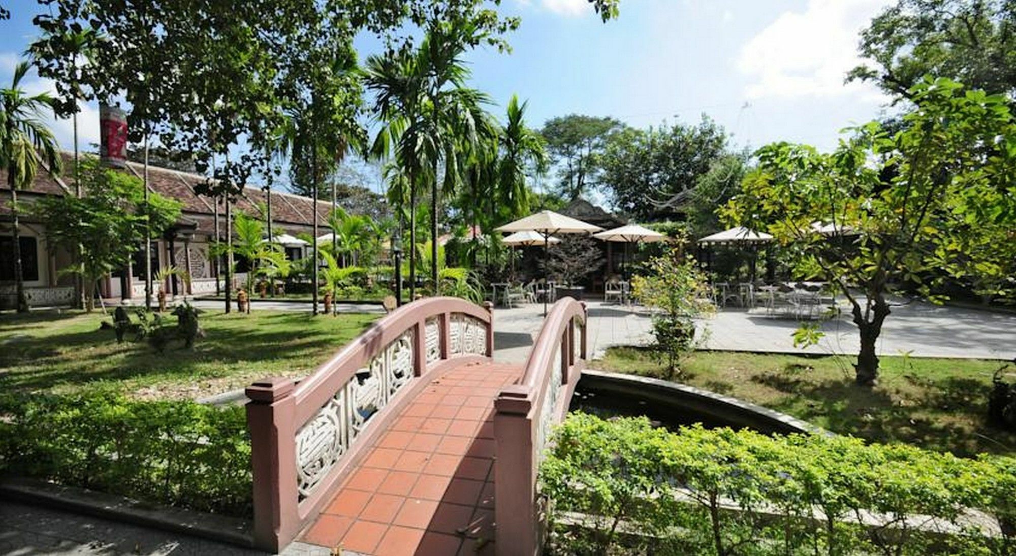 Thanh Noi Hotel Hue Esterno foto
